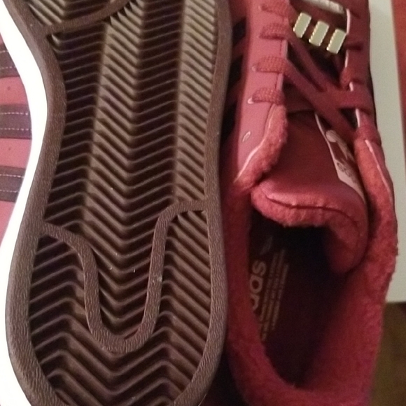 New in Box!!Adidas Superstar Shoes - Red and White.Super Cute! Great Price! - Picture 10 of 11